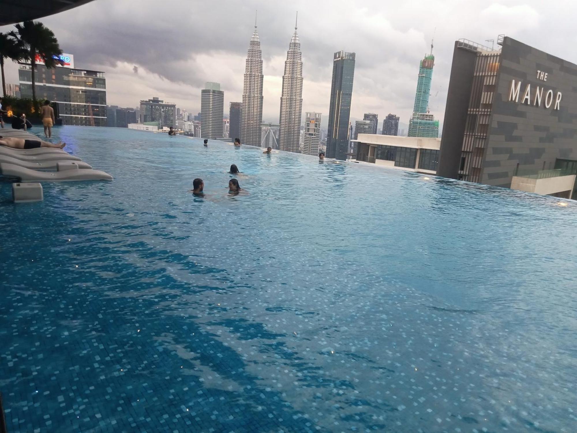 Astra @ Eaton Residences Kl Kuala Lumpur Exterior foto